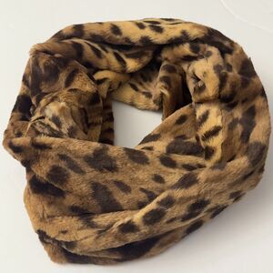 Leopard Print Faux Fur Infinity Scarf Snood | Soft Plush Animal Print Loop Wrap
